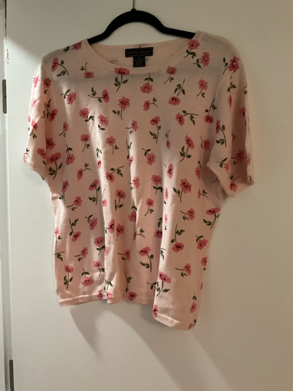 Laura Scott Light Pink Floral Short Sleeve Tee